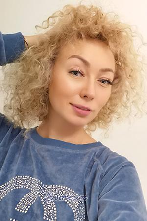 179246 - Tatiyana Age: 40 - Ukraine