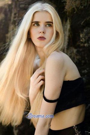 180172 - Alyona Age: 21 - Ukraine