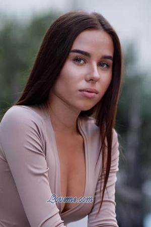 184643 - Diana Age: 22 - Ukraine