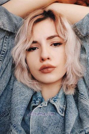 184771 - Victoria Age: 22 - Ukraine