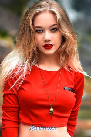 185687 - Anastasia Age: 24 - Ukraine