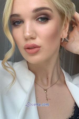 186019 - Yuliya Age: 22 - Ukraine