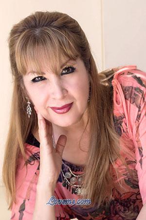 186454 - Margot Age: 62 - Peru