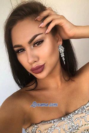 192652 - Alexandra Age: 24 - Russia