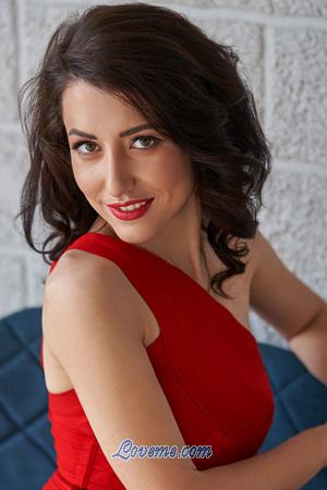 193053 - Nunu Age: 28 - Ukraine