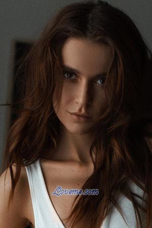 193080 - Daria Age: 28 - Russia