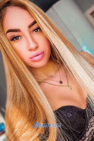 193082 - Karina Age: 22 - Ukraine