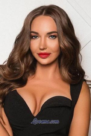 193280 - Julia Age: 28 - Russia