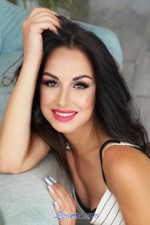 196012 - Elena Age: 38 - Ukraine