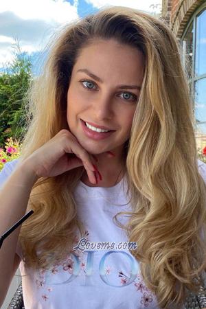 196788 - Julia Age: 33 - Russia