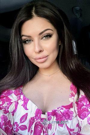 222025 - Chrystyna Age: 26 - Ukraine