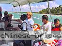 cartagena-women-boat-1104-15